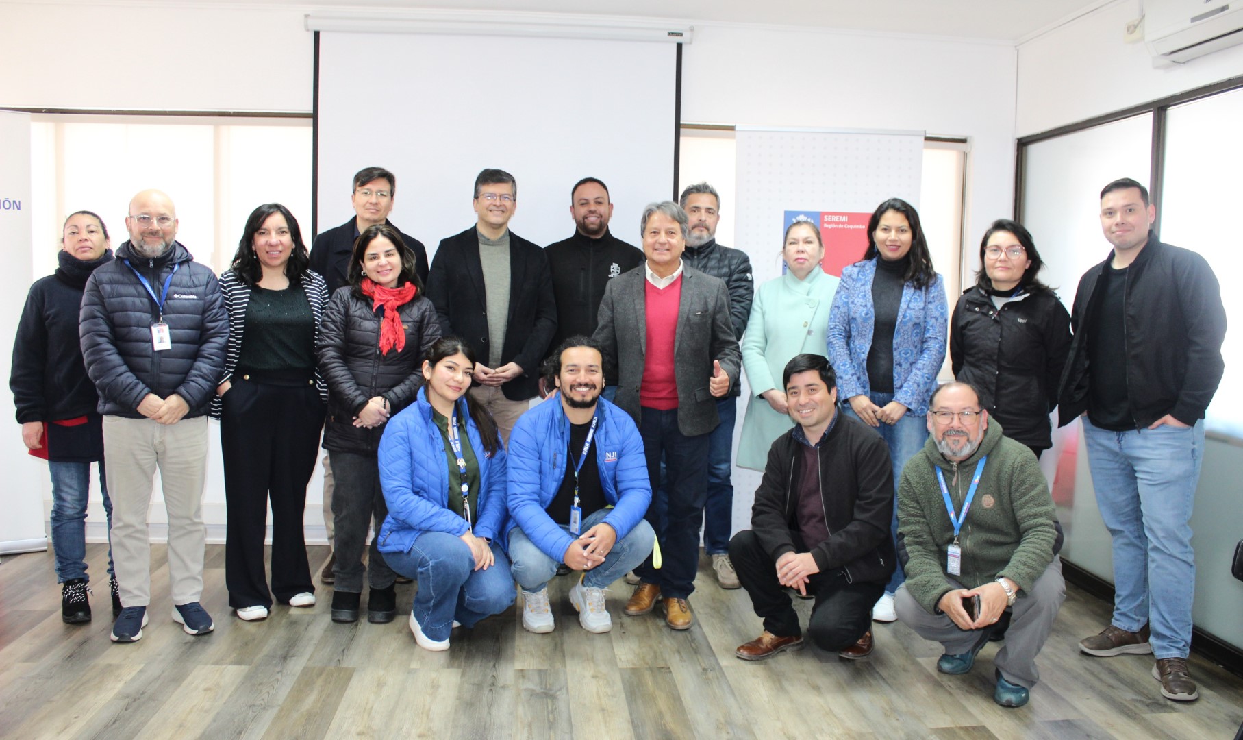 Capacitan a funcionarios de servicios públicos sobre la importancia de la eficiencia energética